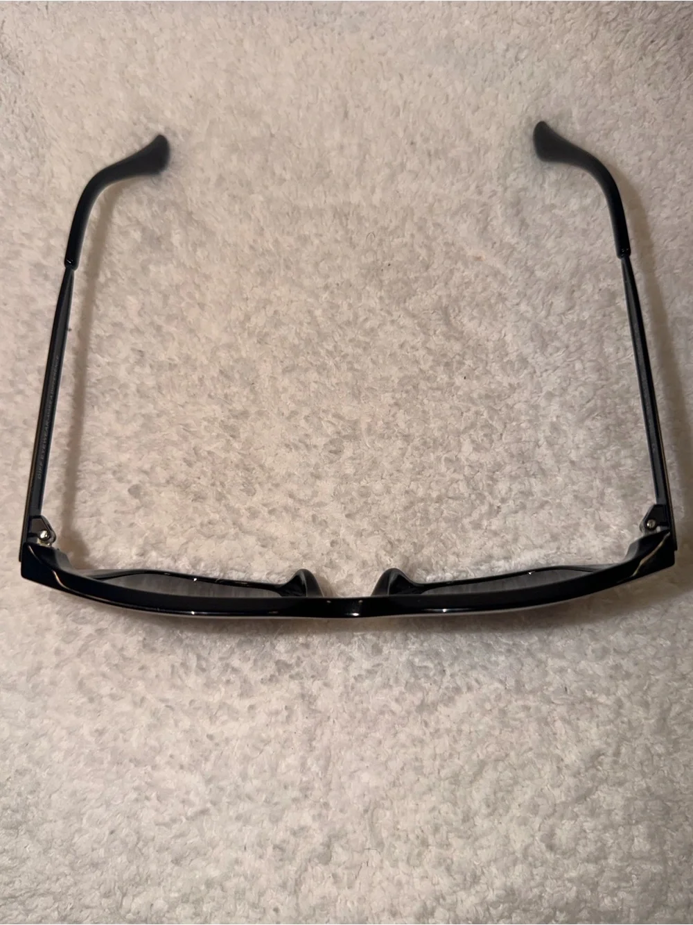 Diff Eyewear Black Cat-Eye Sunglasses with Dark Gray Lenses